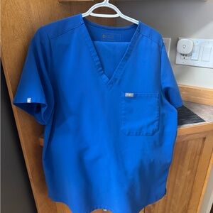 Figs women’s royal blue scrub set